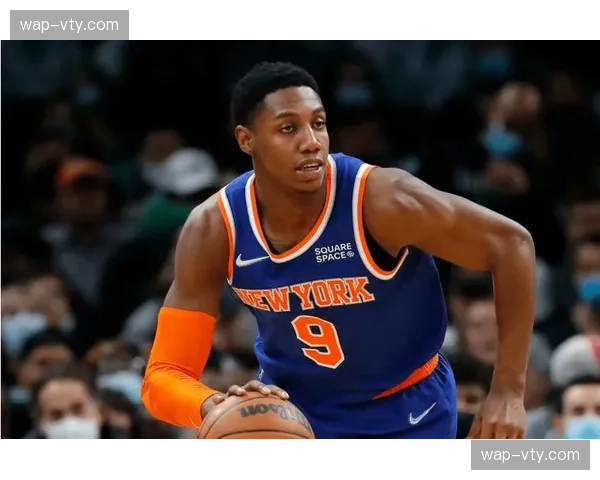 活塞年轻核心成长迅速，詹金斯26+5+8展现组织能力